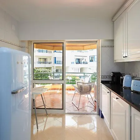 Oceanario 2 Bedroom - Sea View And Pool Apartment
